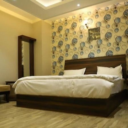 Hotel The Midnight By Wb Inn Agra  Ngoại thất bức ảnh